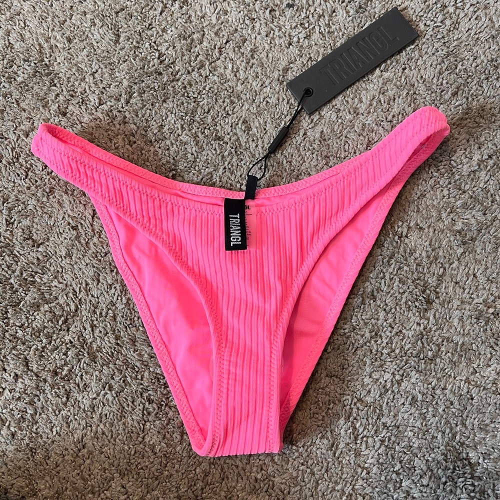 Triangl Pink bikini bottoms